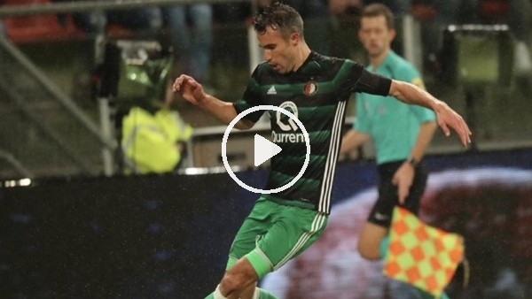 Robin van Persie, Feyenoord formasıyla ilk maçına çıktı