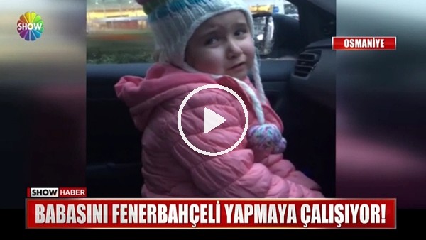 Minik taraftar babasını Fenerbahçeli yapmaya çalıştı