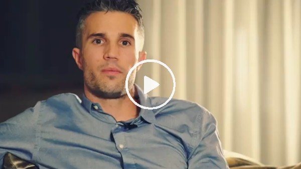 Robin van Persie, Fenerbahçe'ye veda etti