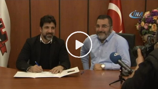 Oktay Derelioğlu, Gaziantepspor'a imzayı attı