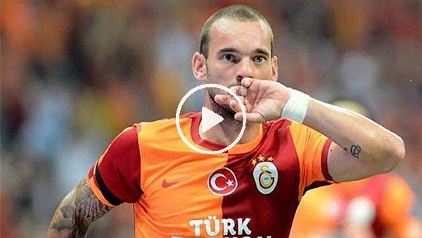 Wesley Sneijder, Galatasaray forması ile ilk maçını Beşiktaş'a karşı oynadı!