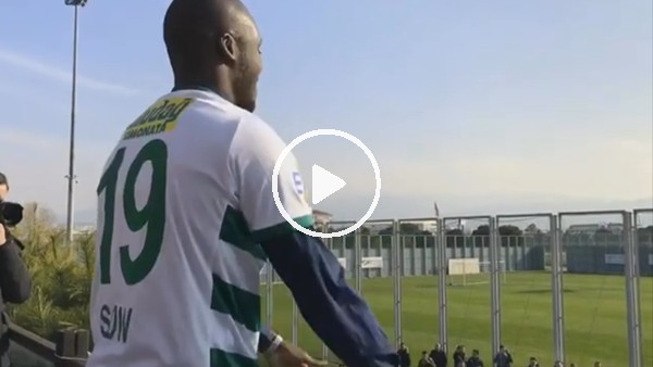 Bursaspor'dan Moussa Sow paylaşımı