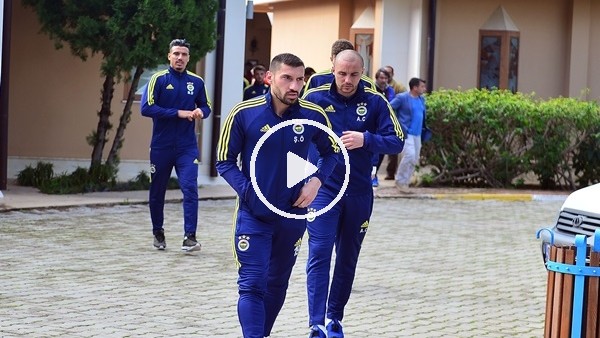 Futbolcular Cuma namazında