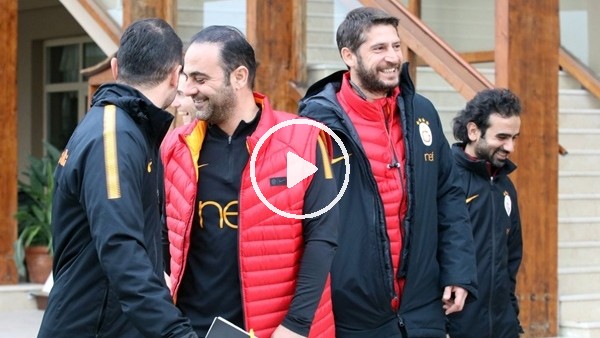 Hasan Şaş'tan "Sneijder bitti" göndermesi