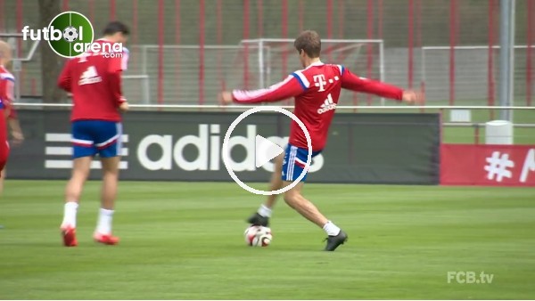 Thomas Müller'in antrenmanlardaki hareketleri