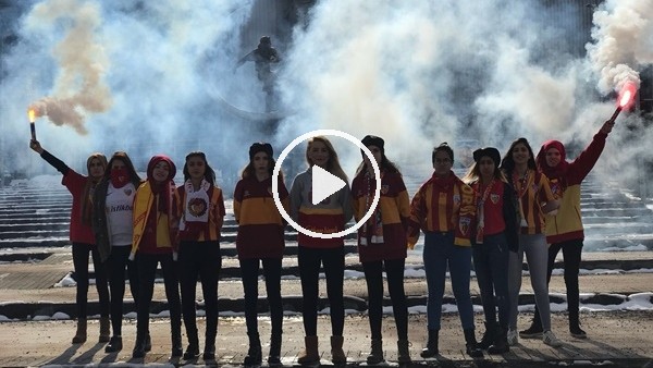 Kayserispor'un Bayan taraftar grubu Galatasaray maçına hazır
