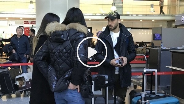 Cenk Tosun, İngiltere'ye gitti