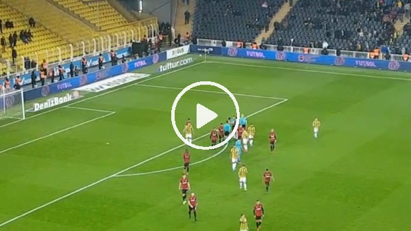 Fenerbahçe taraftarları: "Beşiktaş'ın çocuğu Mete Kalkavan."