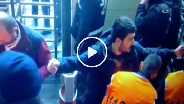 Davula gizlenen meşaleler derbiye böyle sokuldu