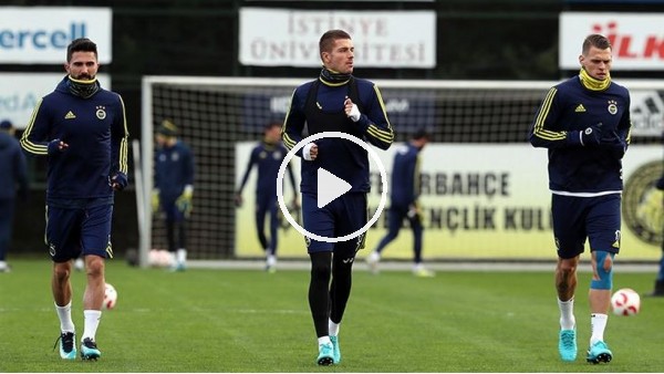 Fenerbahçe'de derbi mesaisi