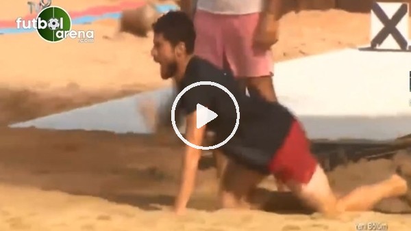 Survivor'da Anıl Berk Baki'den Bafetimbi Gomis sevinci