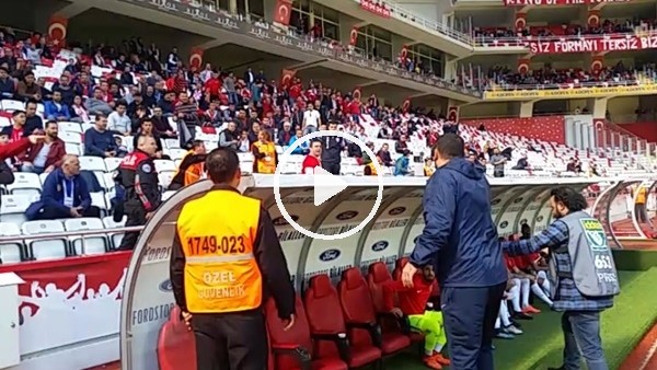 Antalyaspor taraftarı ile Sumudica arasında gerginlik