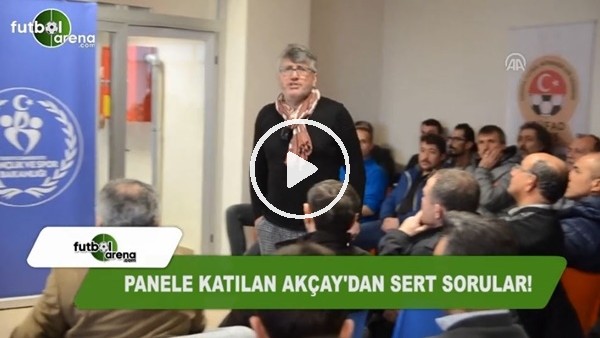 Mustafa Reşit Akçay, panelde konuşurken bir anda çıldırdı! 