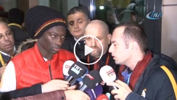 Bafetimbi Gomis: "Hastalık değil, sadece düşüp bayılıyorum"