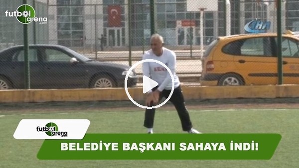 Sivas'ın Kangal İlçesi Belediye Başkanı Mehmet Öztürk sahaya indi
