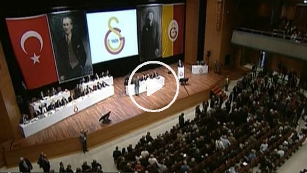 Galatasaray Mali Genel Kurulu'nda kavga çıktı
