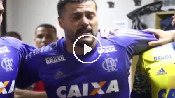 Julio Cesar gözyaşlarını tutamadı!