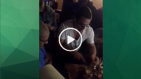 Alex de Souza soluğu Nusret'te aldı