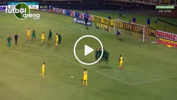 Lucas Paqueta'dan muhteşem frikik golü