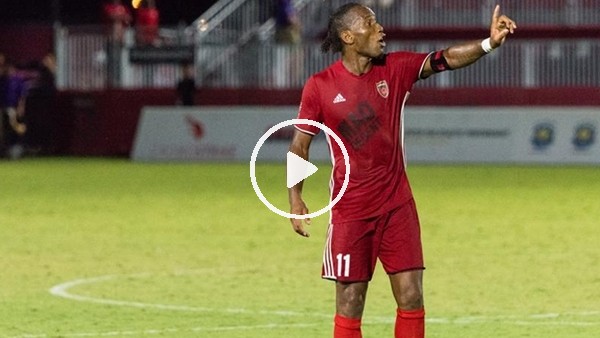 Drogba frikikten muhteşem attı!