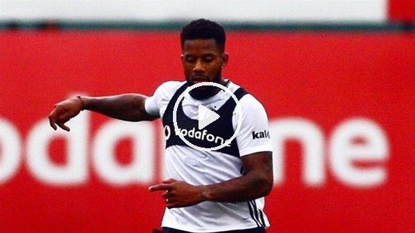 Jeremain Lens ağları yırttı!
