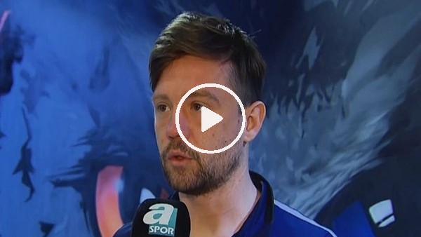 Uğur Uçar: "Duygusallık kalmıyor"