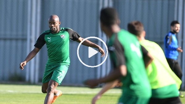  Bursaspor'da Sivasspor maçı hazırlıkları başladı