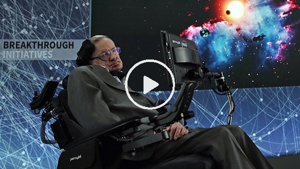 Stephen Hawking hayatını kaybetti