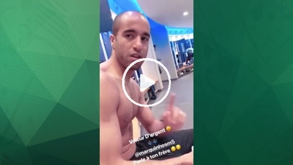 Lucas Moura paraları sayarken...