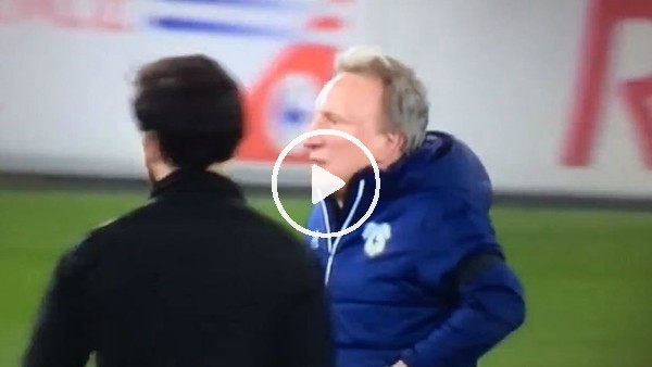 Neil Warnock sinirden kendinden geçti