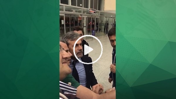 Fenerbahçe taraftarından Aykut Kocaman'a: "Hücüm futbolu istiyoruz.."