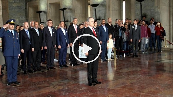 Galatasaray yönetimi Anıtkabirde