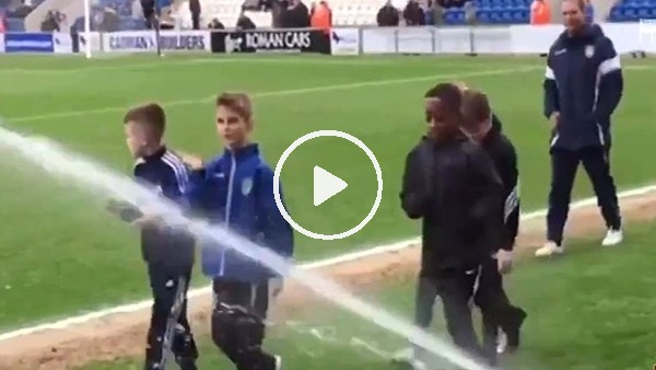 Colchester U11 takımı oyuncularına kötü sürpriz