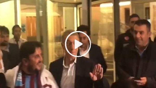 Beşiktaş taraftarından Şenol Güneşi ziyarete gelen Ahmet Ağaoğluna teşekkür