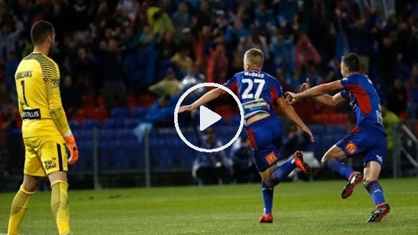 Yok böyle bir gol! Genç futbolcu kalecinin aklını aldı...