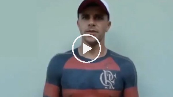 Flamengo formasını vücuduna dövme yaptırdı