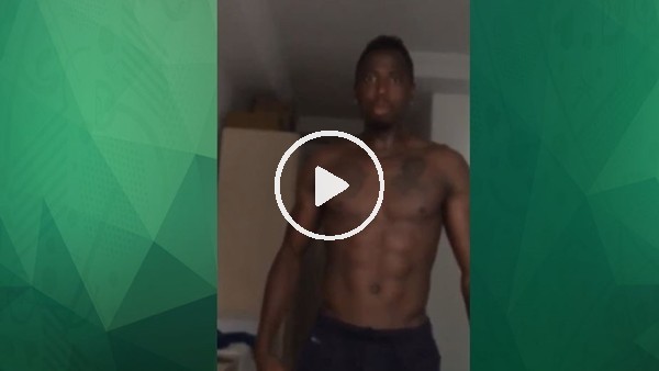 Adana Demirsporlu Mendy'den 1 Mayıs mesajı