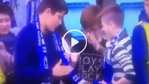  Minik taraftar taş-kağıt-makas oyunuyla formayı kaptı