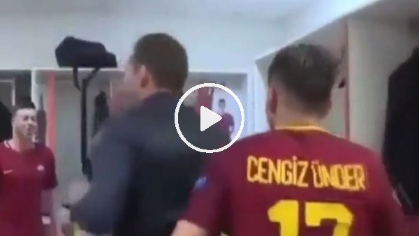 Roma soyunma odasında bravo Türk sesleri!