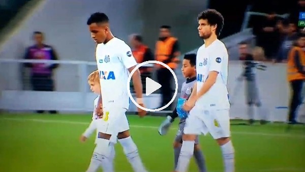Santos, Brezilya marşına geç kaldı!