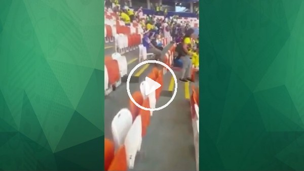 Japon taraftarlardan örnek davranış!