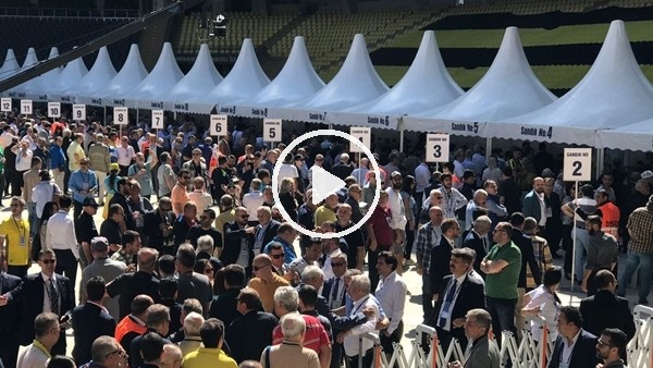 Fenerbahçe'de oy verme işlemi başladı