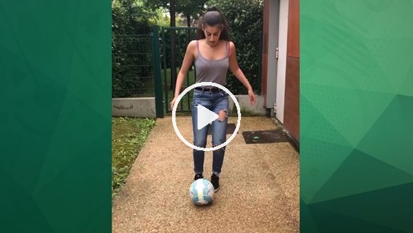 Lisa Zimouche büyüledi