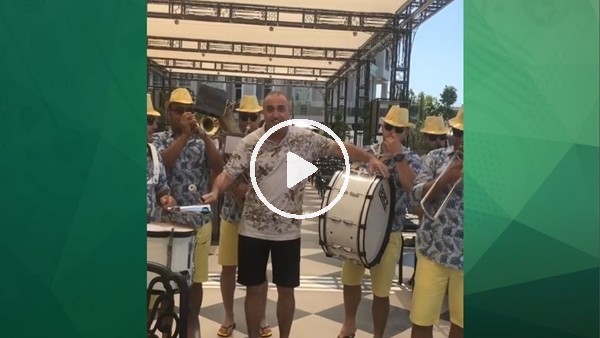 Orkestra Şefi Abdurrahim Albayrak!