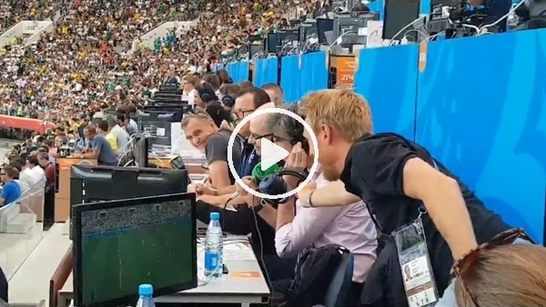 Meksikalı spikerin sevinci!