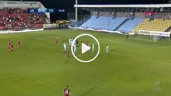 Frikikten topu stat dışına yolladı