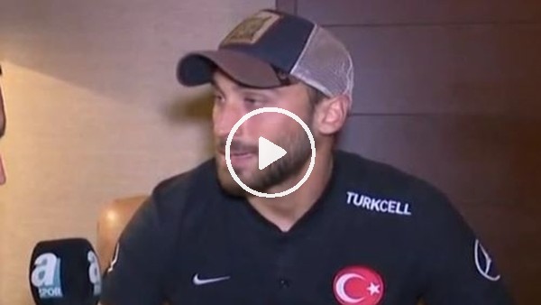 Cenk Tosun özür diledi