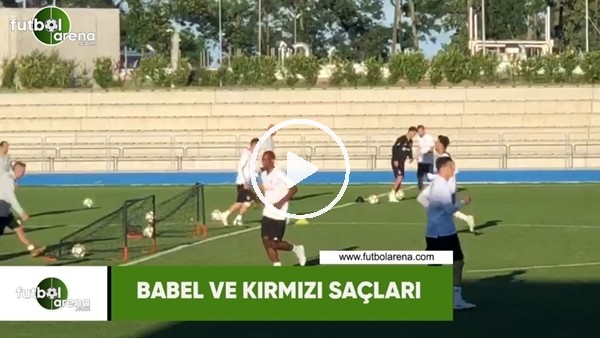 Ryan Babel ve kırmızı saçları