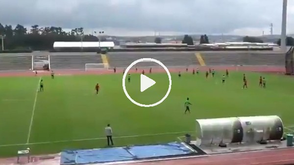 Hulk orta sahadan kaleciyi avladı