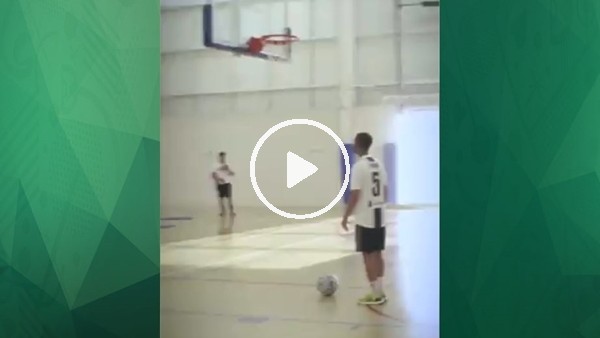 Pjanic'ten İlhan Mansız hareketi!